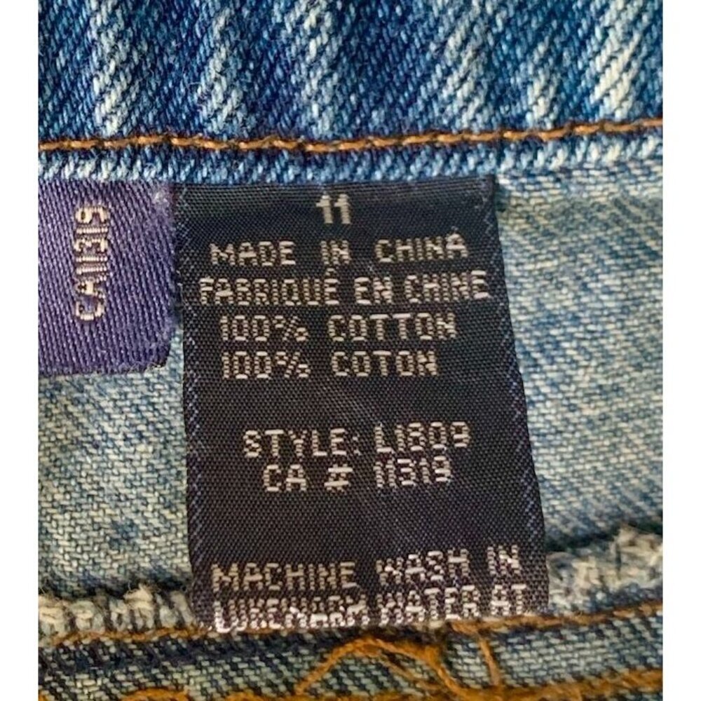 Garage Low Rise Women's Jean Shorts Light Wash Size 11 - Picture 6 of 8